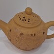 Заварочный авторский  чайник из глины (Китай ,ручная резьба,клеймо мастера) - Biblion.shop 