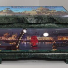  Ларец из змеевика, с иллюстрацией "Санкт-Петербург" (с зеркалом) - Biblion.shop 