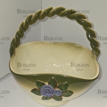 Ваза-конфетница с объемным декором ( Будянский фаянсовый завод ,Украина ,1970е,фаянс ) - Biblion.shop 